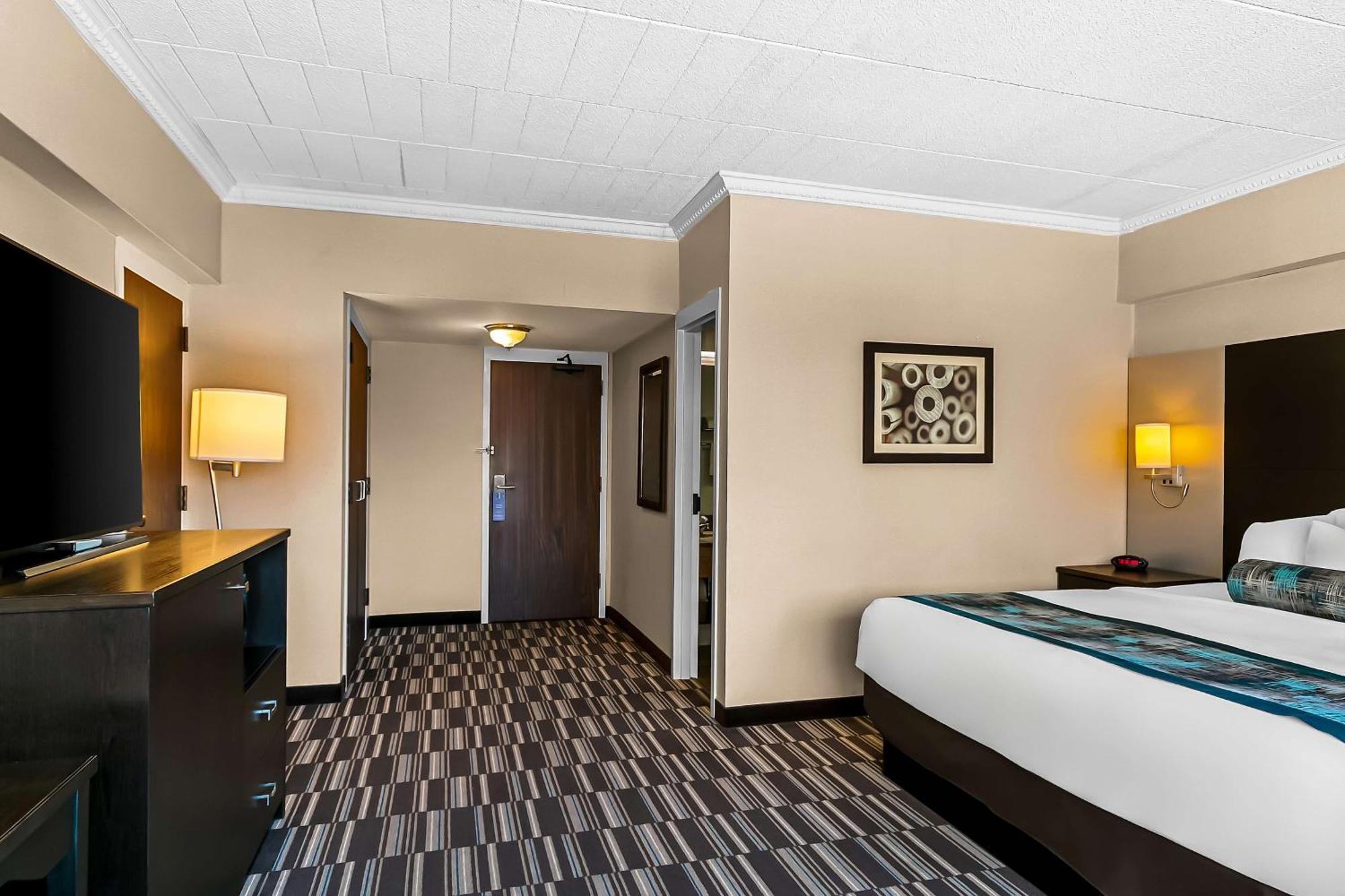 Best Western Downtown Садбери Экстерьер фото