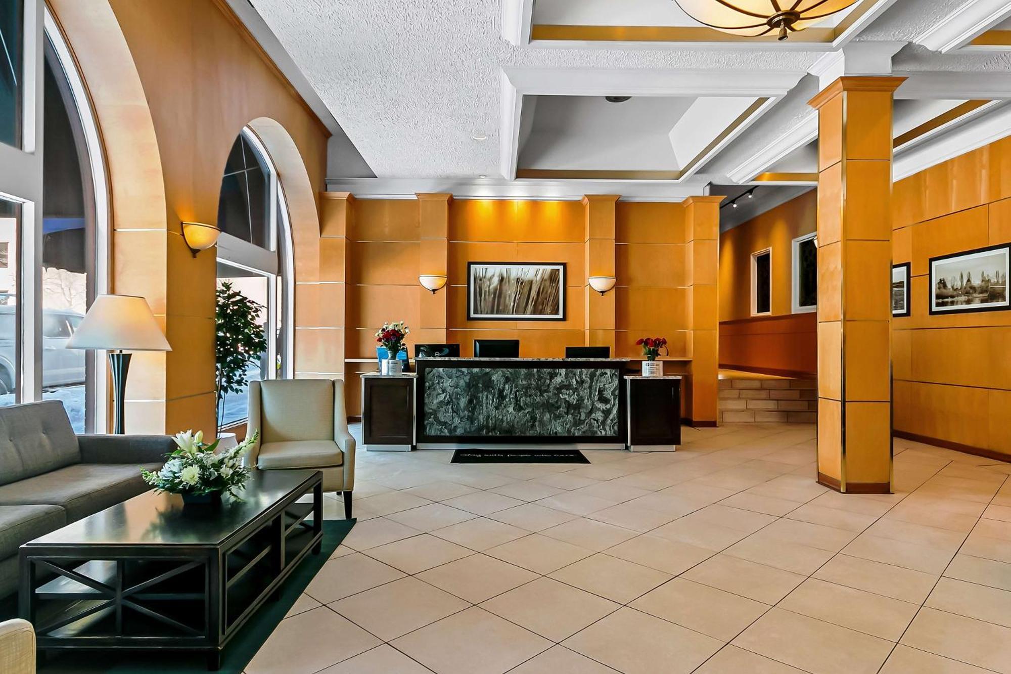 Best Western Downtown Садбери Экстерьер фото