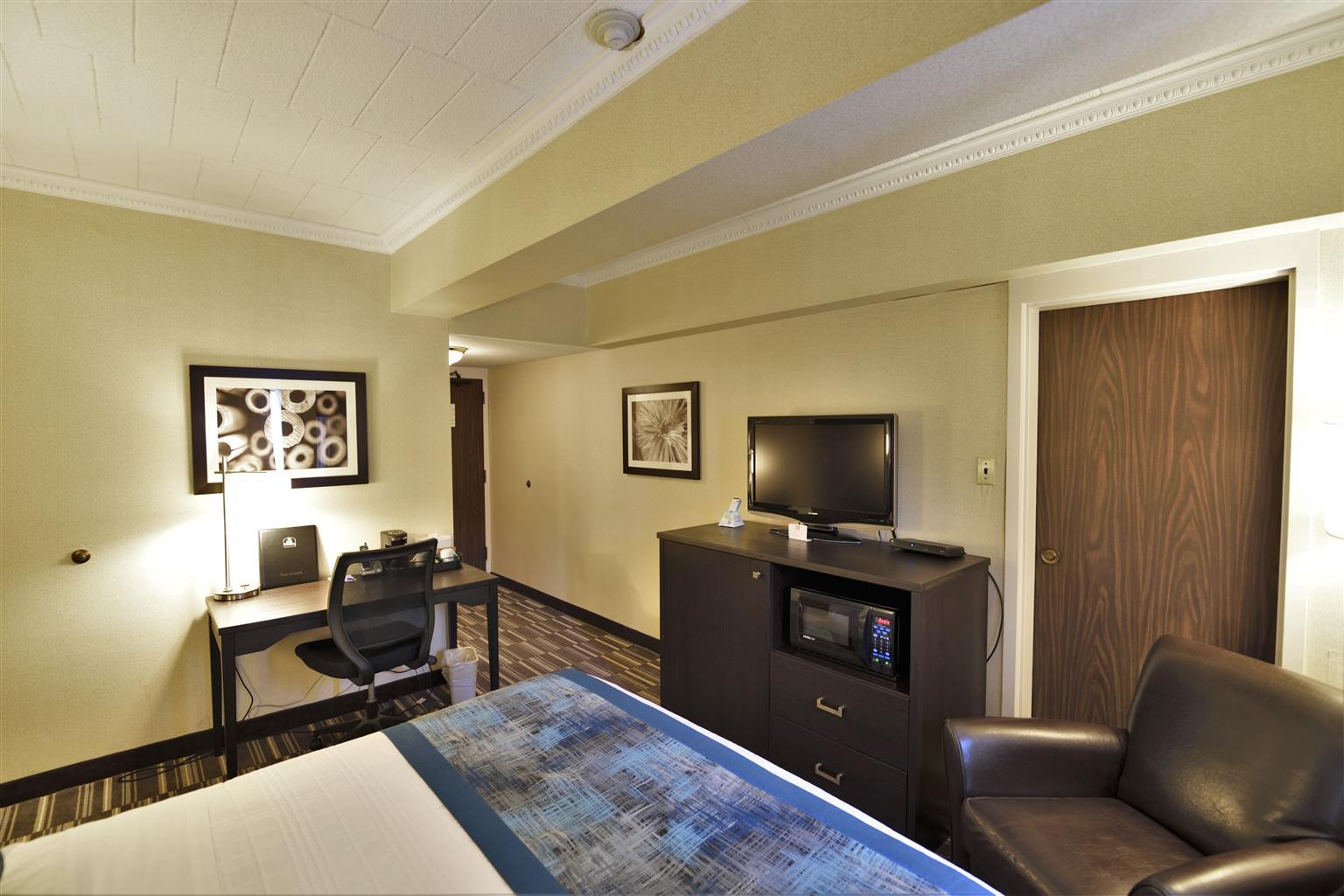 Best Western Downtown Садбери Экстерьер фото
